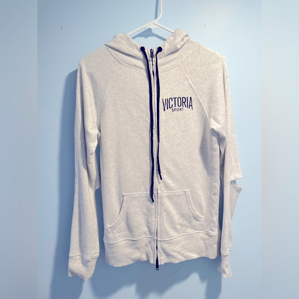 Victoria Sport elbow slit zip up